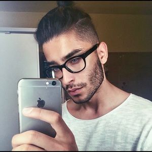 Meet your Posher, Toni